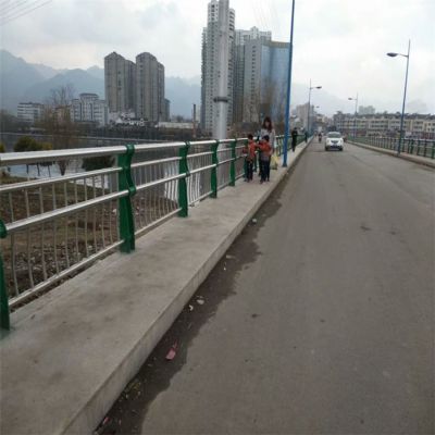 不銹鋼橋梁欄桿